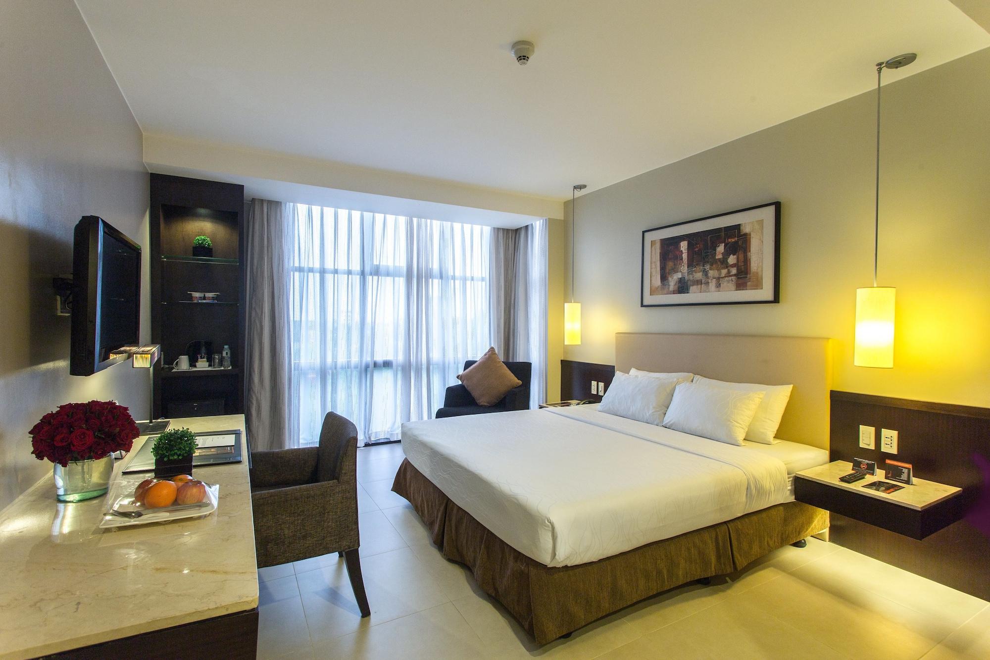 מונטינלופה The B Hotel Alabang מראה חיצוני תמונה