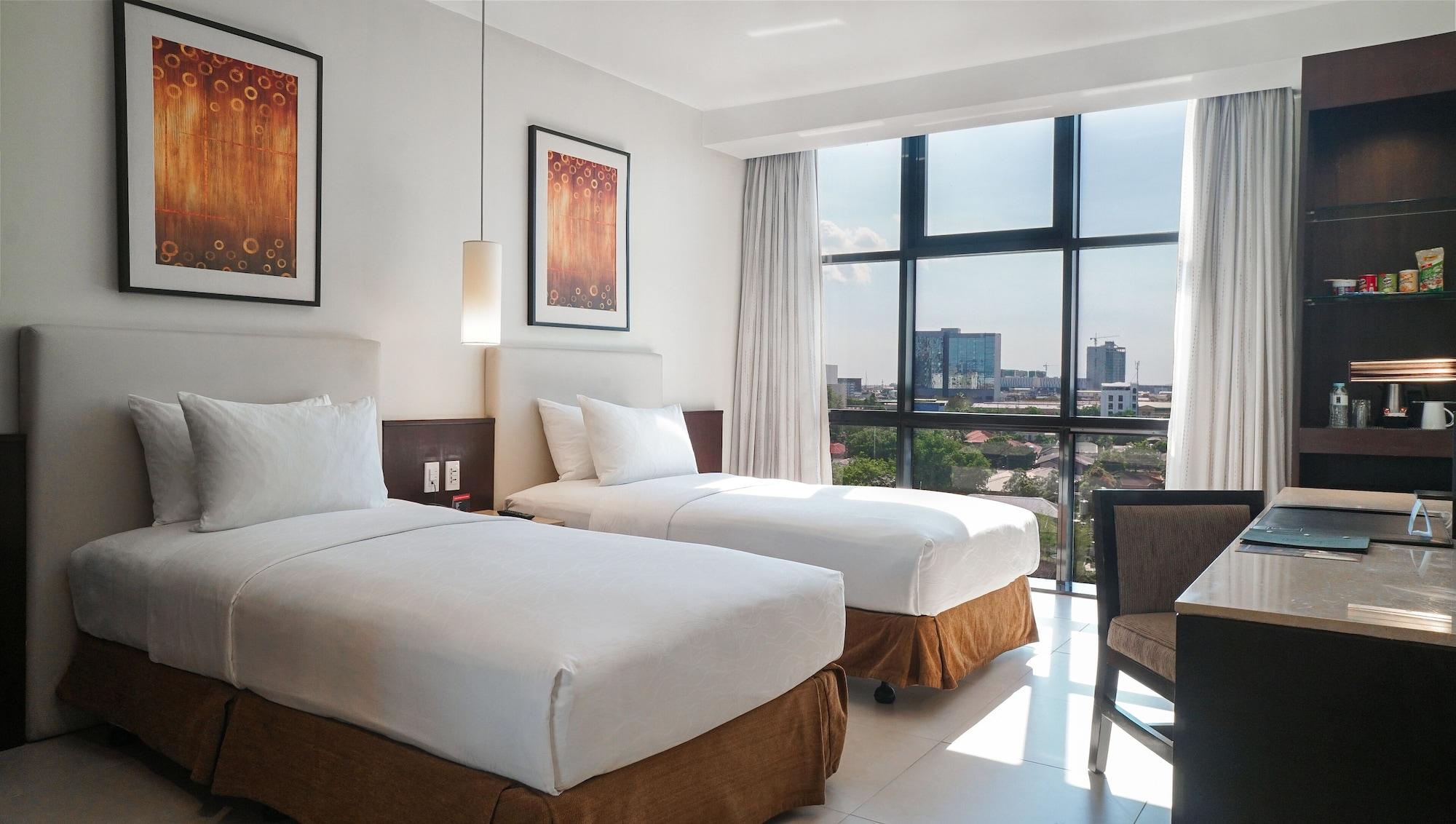 מונטינלופה The B Hotel Alabang מראה חיצוני תמונה