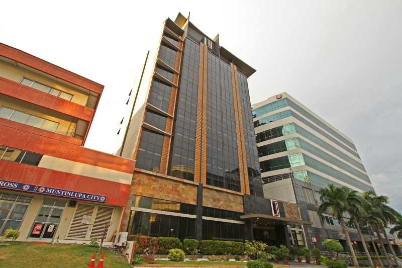 מונטינלופה The B Hotel Alabang מראה חיצוני תמונה