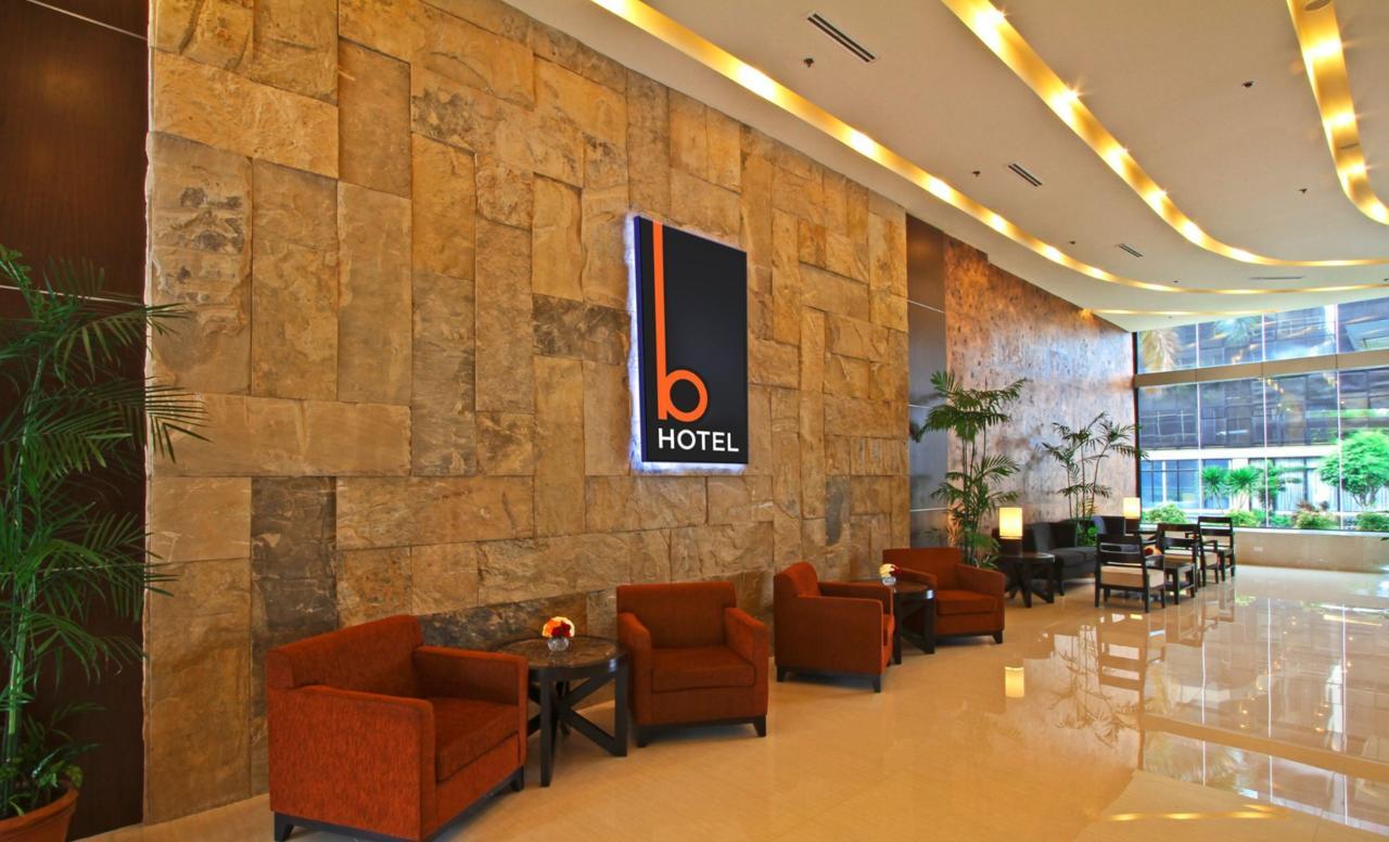 מונטינלופה The B Hotel Alabang מראה חיצוני תמונה