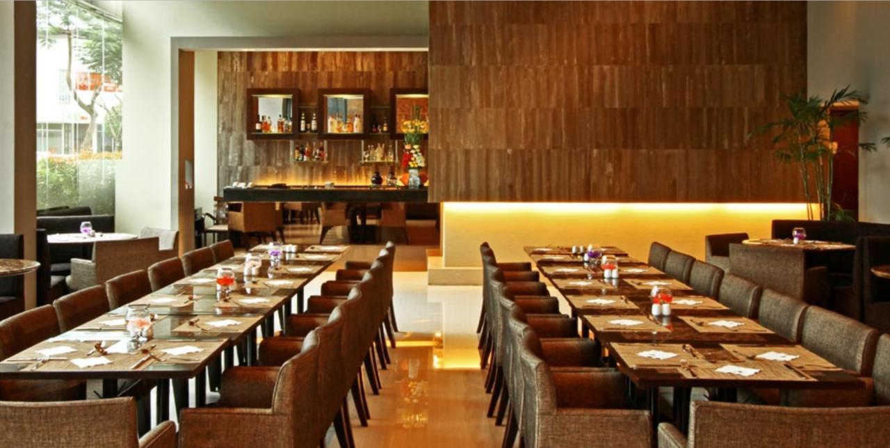 מונטינלופה The B Hotel Alabang מראה חיצוני תמונה
